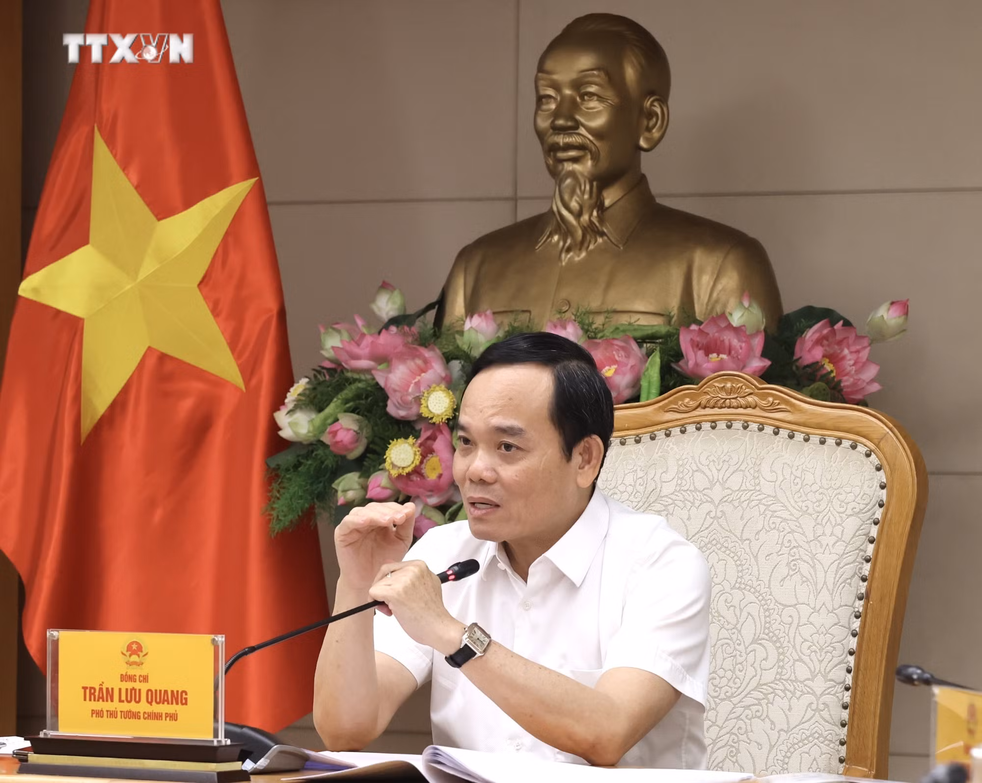 vna_potal_pho_thu_tuong_tran_luu_quang_hop_ve_quy_hoach_phat_trien_mang_luoi_co_so_bao_chi_xuat_ban_7437924.jpeg