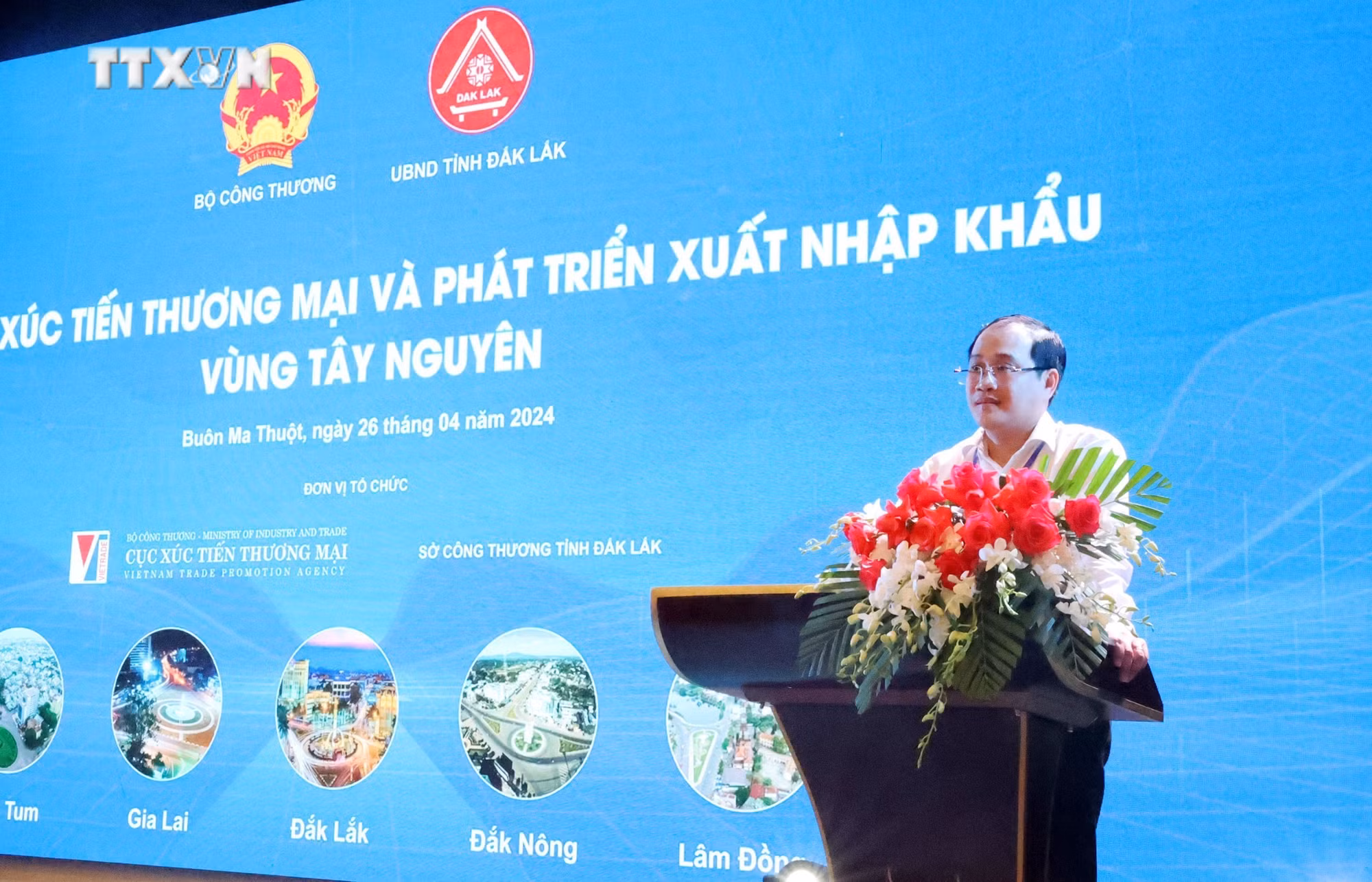 vna_potal_hoi_nghi_xuc_tien_thuong_mai_va_phat_trien_xuat_nhap_khau_vung_tay_nguyen_7344356.jpg