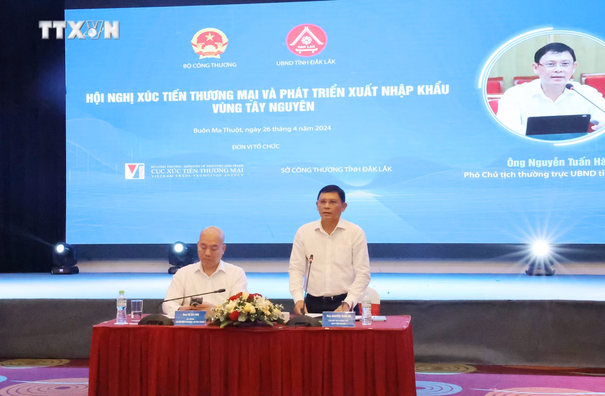 vna_potal_hoi_nghi_xuc_tien_thuong_mai_va_phat_trien_xuat_nhap_khau_vung_tay_nguyen_7344366.jpg