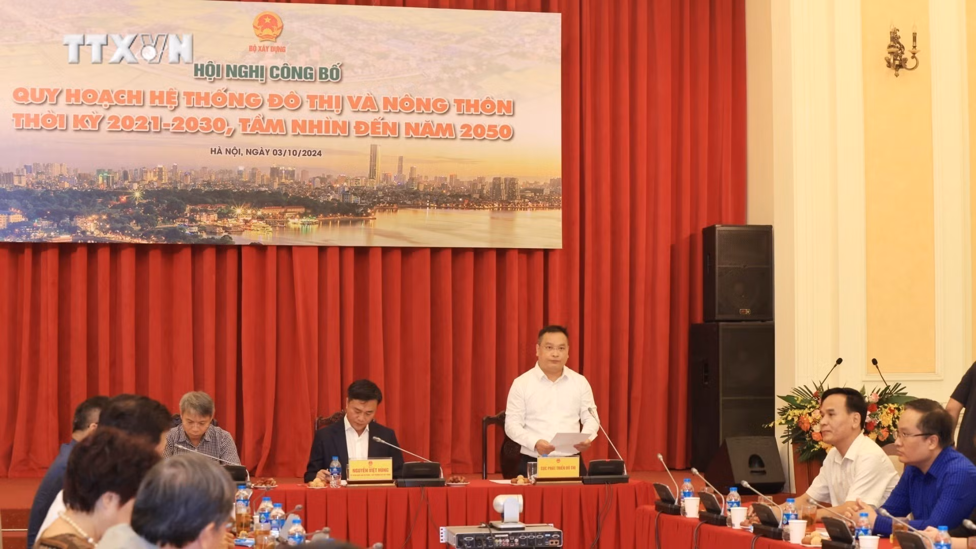 vna_potal_hoi_nghi_quy_hoach_he_thong_do_thi_va_nong_thon_thoi_ky_2021_-_2030_tam_nhin_den_nam_2050_7630430.jpeg
