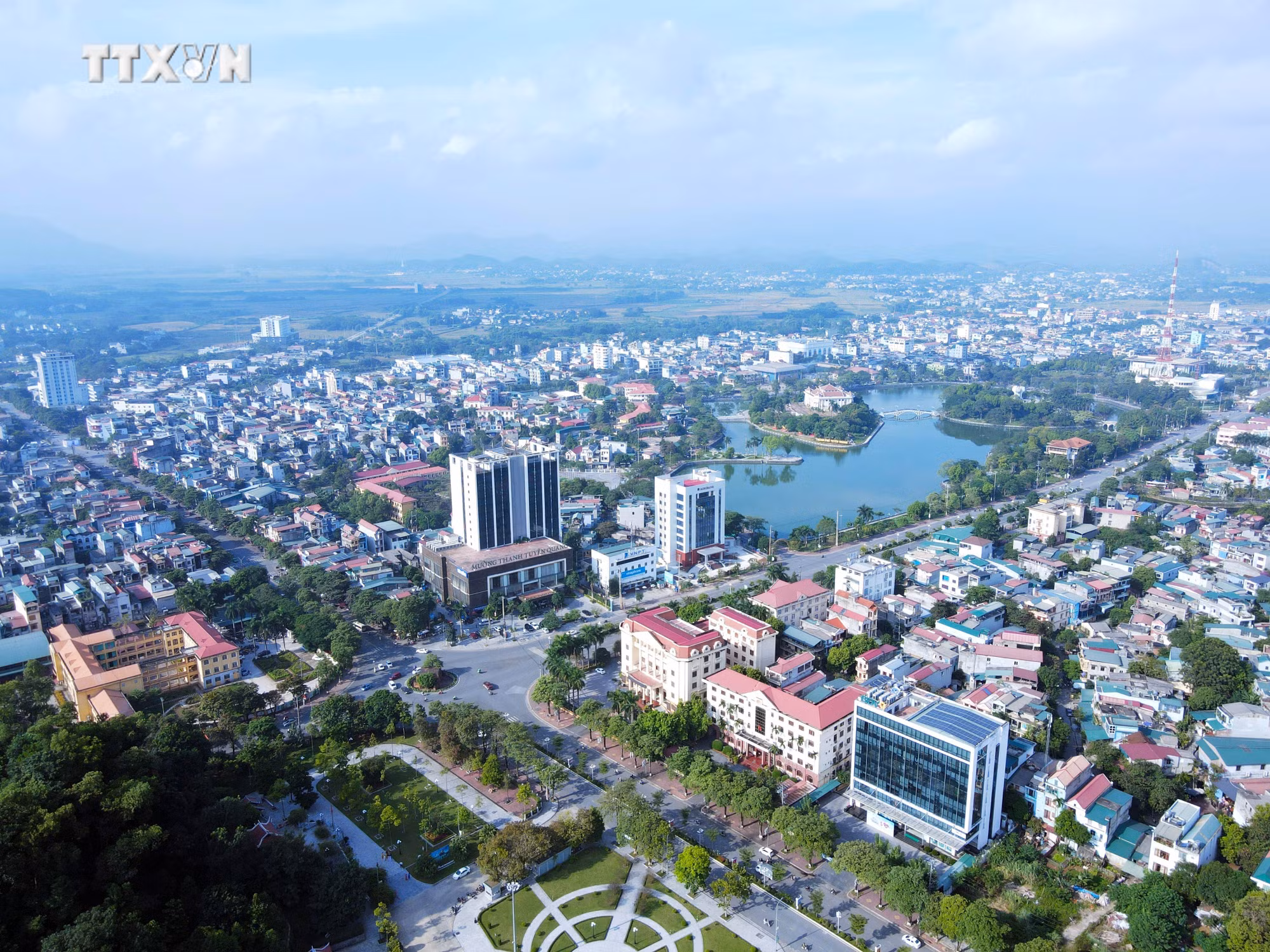 vna_potal_dua_tuyen_quang_tro_thanh_tinh_phat_trien_kha_toan_dien_ben_vung_trong_khu_vuc_mien_nui_phia_bac__7164747.jpg