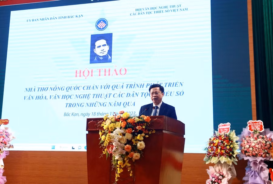 Hội thảo “Nhà thơ Nông Quốc Chấn với quá trình phát triển văn hóa, văn học nghệ thuật các dân tộc thiểu số”