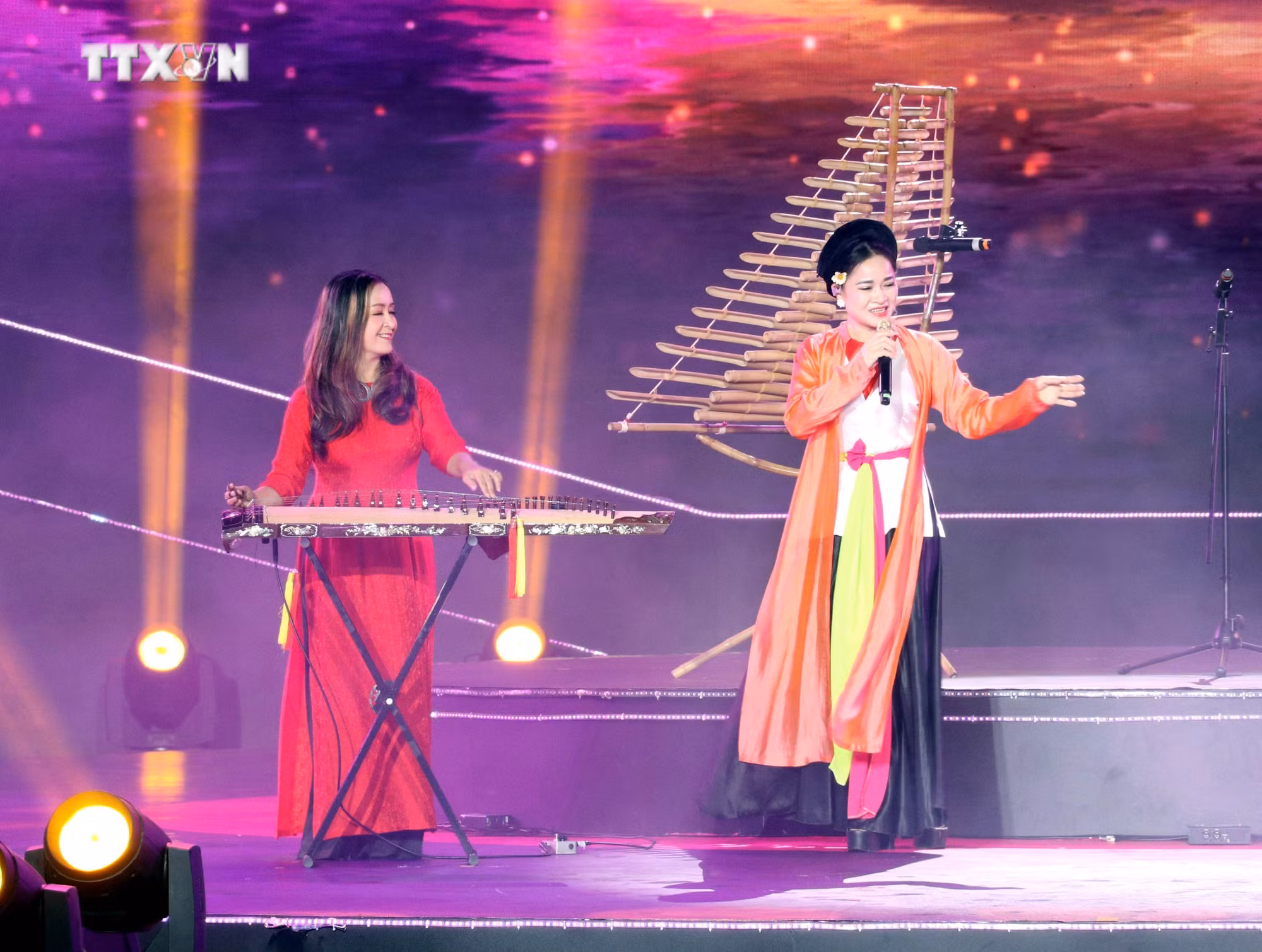 vna_potal_be_mac_festival_ninh_binh_nam_2024_7732484.jpg