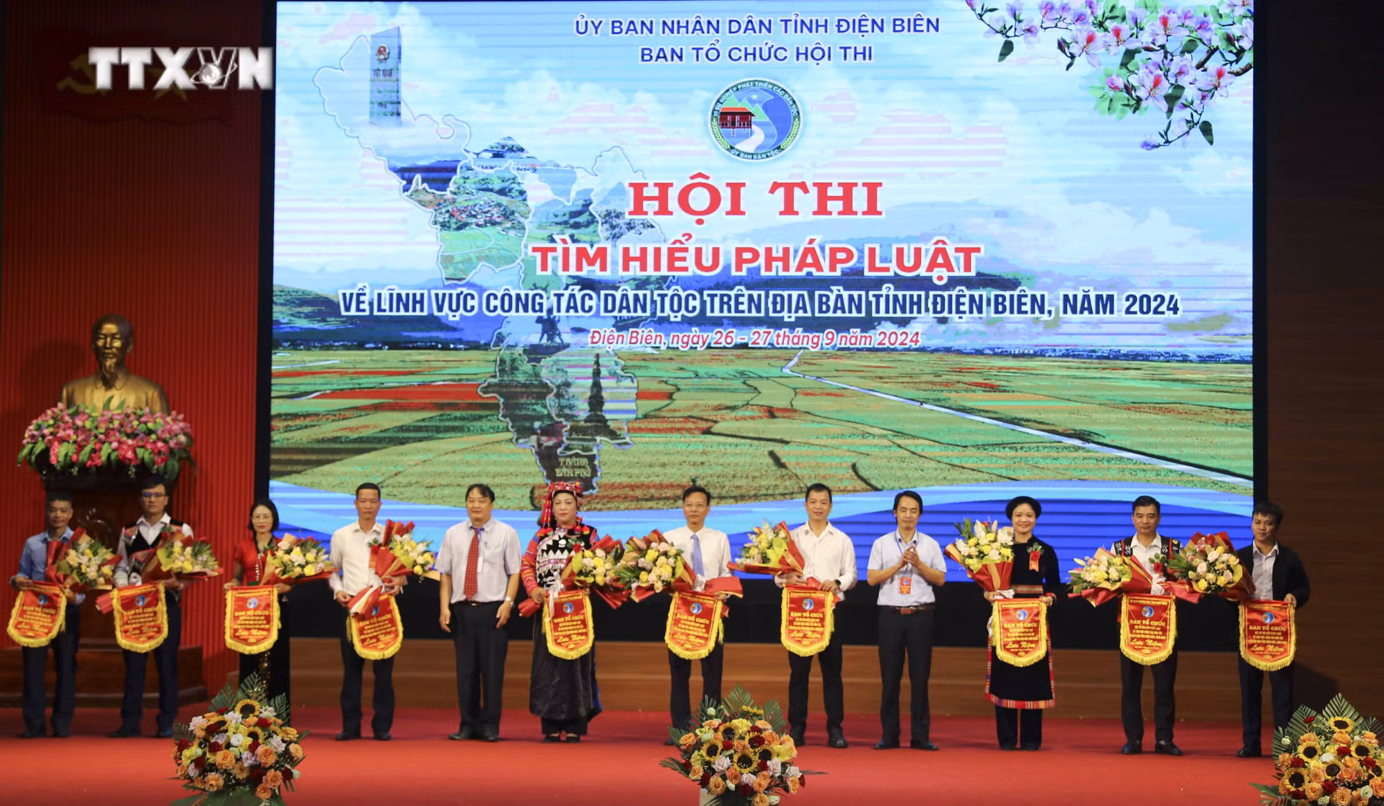 vna_potal_hoi_thi_tim_hieu_phap_luat_ve_cong_tac_dan_toc_tinh_dien_bien_nam_2024_7617439.jpg