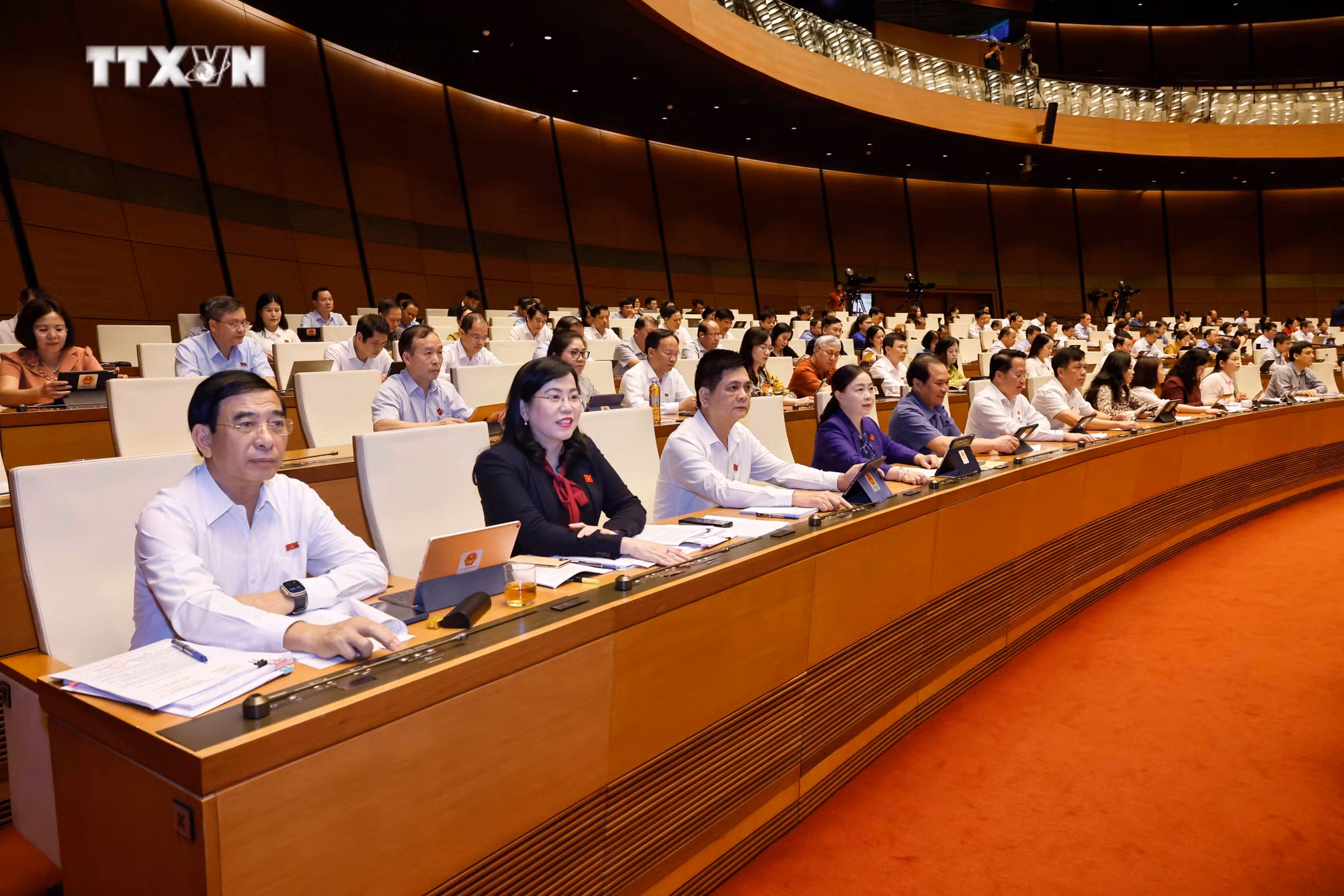 vna_potal_ky_hop_thu_7_quoc_hoi_khoa_xv__7452550.jpg