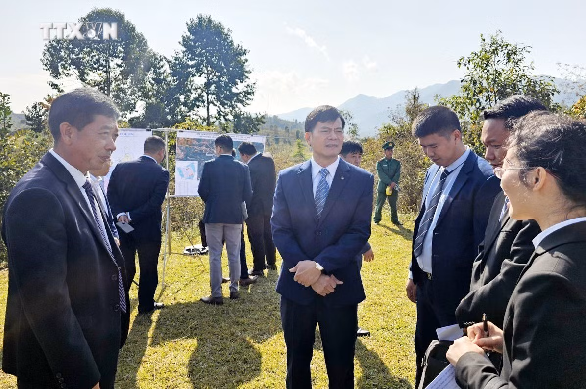 vna_potal_dien_bien_hoi_dam_ve_viec_nang_cap_loi_mo_a_pa_chai_–_long_phu_thanh_cua_khau_song_phuong_7189226.jpg