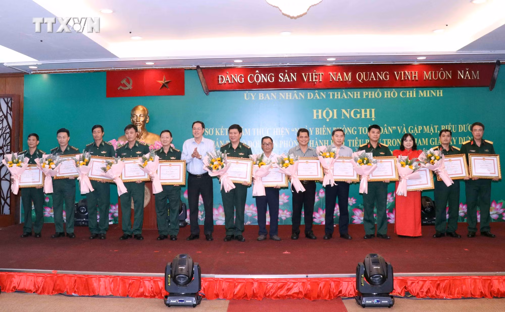 vna_potal_thanh_pho_ho_chi_minh_so_ket_5_nam_thuc_hien_“ngay_bien_phong_toan_dan”_giai_doan_2019-2024_7187441.jpg