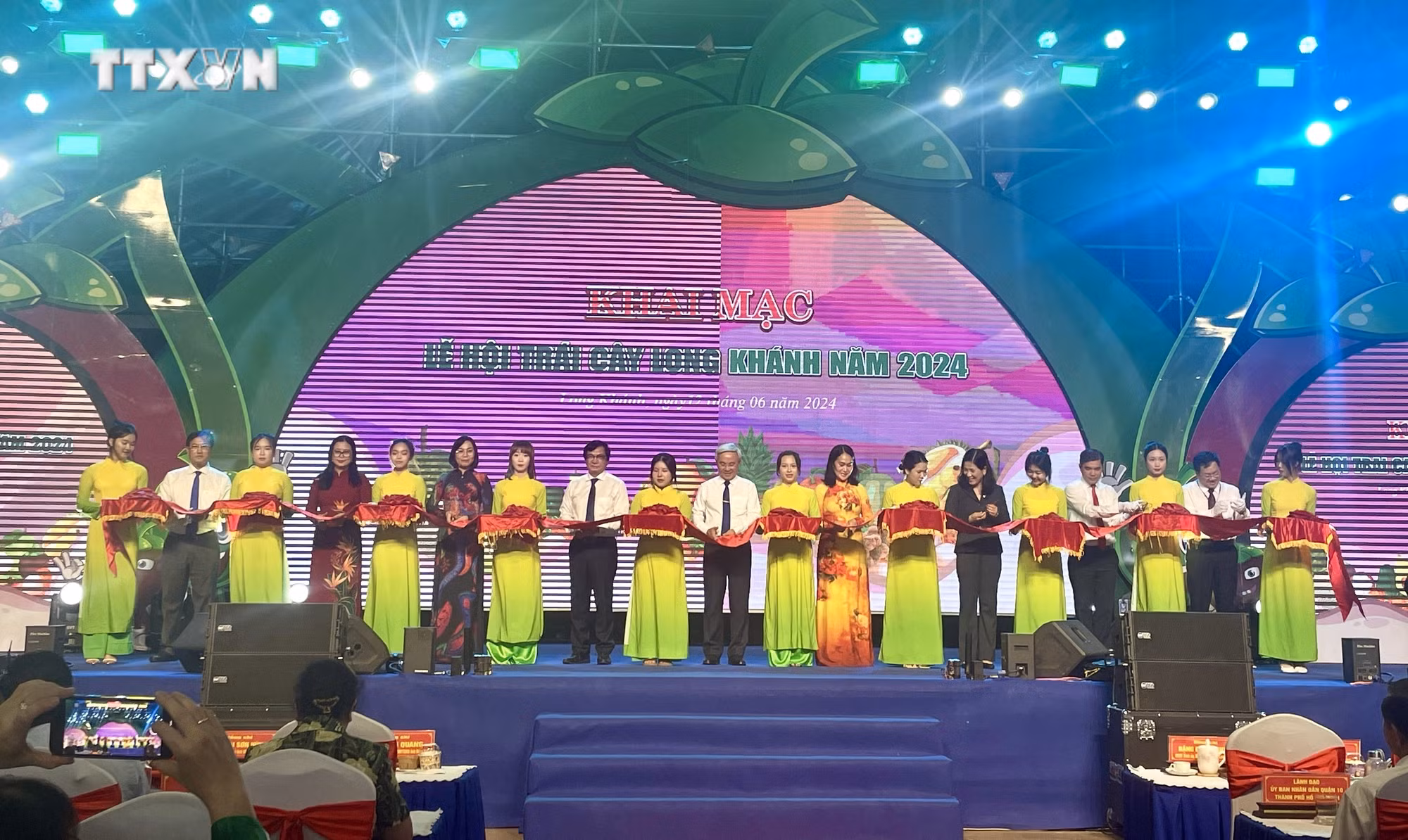 vna_potal_khai_mac_le_hoi_trai_cay_long_khanh_7427565.jpeg