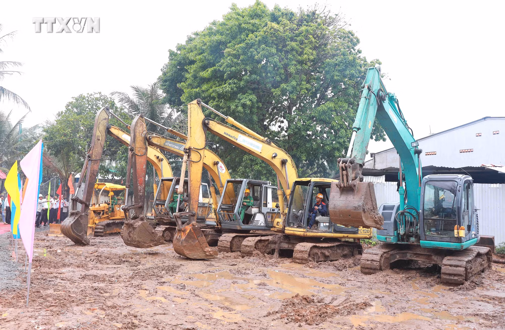 vna_potal_tra_vinh_dau_tu_hon_1330_ty_dong_xay_dung_ha_tang_ho_chua_nuoc_ngot_7676377.jpg