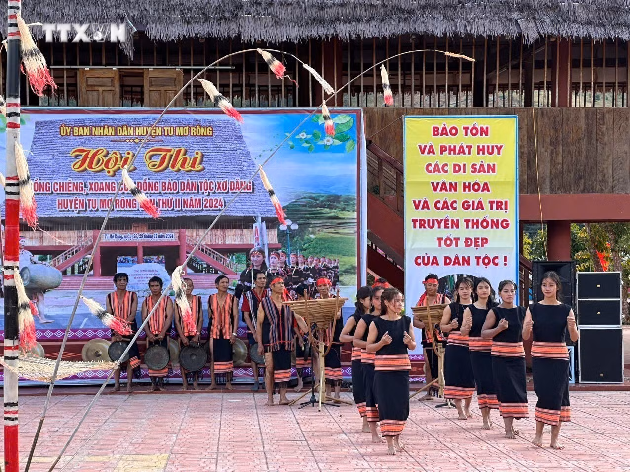 vna_potal_kon_tum_bao_ton_van_hoa_cong_chieng_xoang_cua_nguoi_xo_dang_7727804.jpg