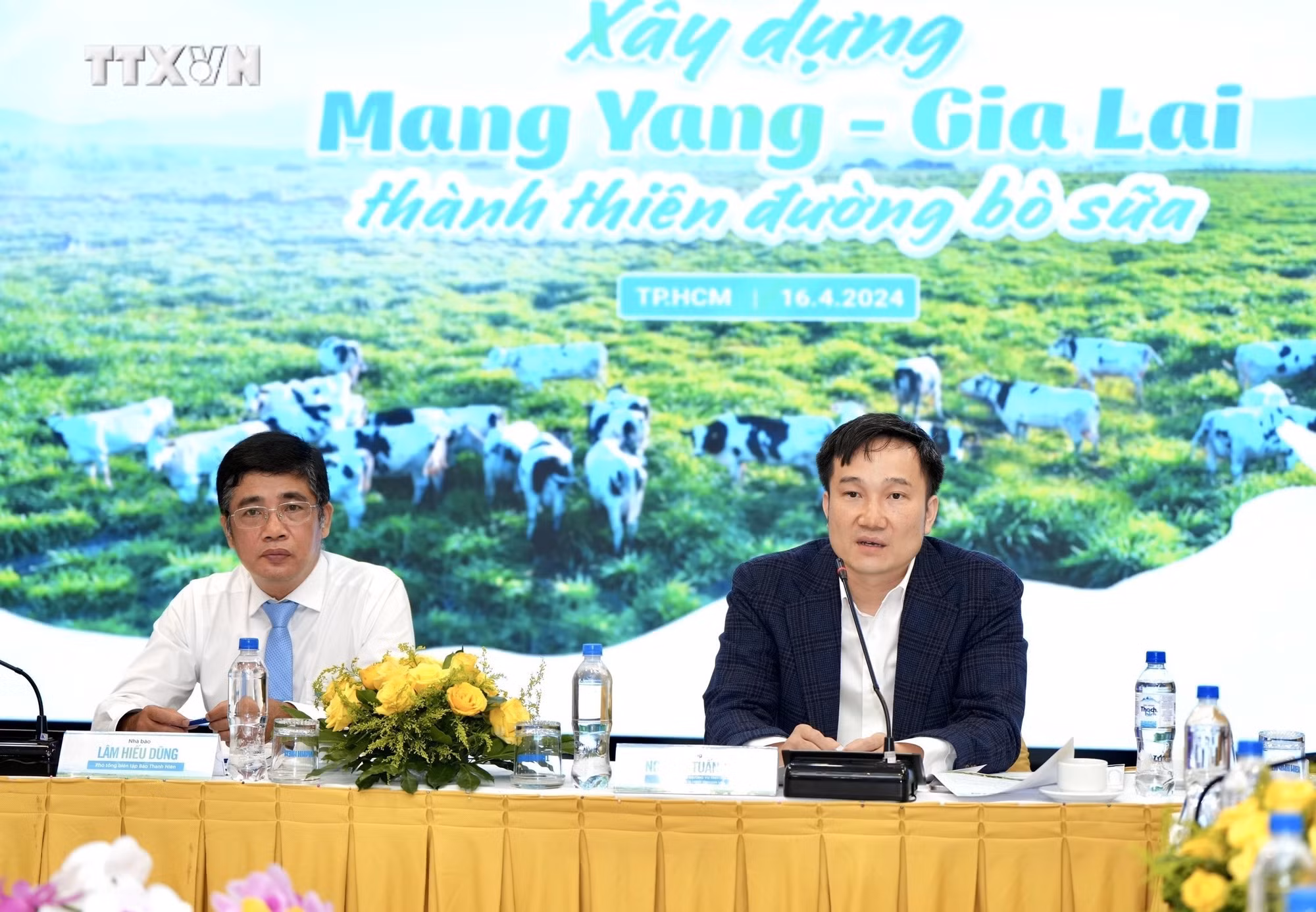 vna_potal_toa_dam_“xay_dung_mang_yang_-_gia_lai_thanh_thien_duong_bo_sua”_7325391.jpg