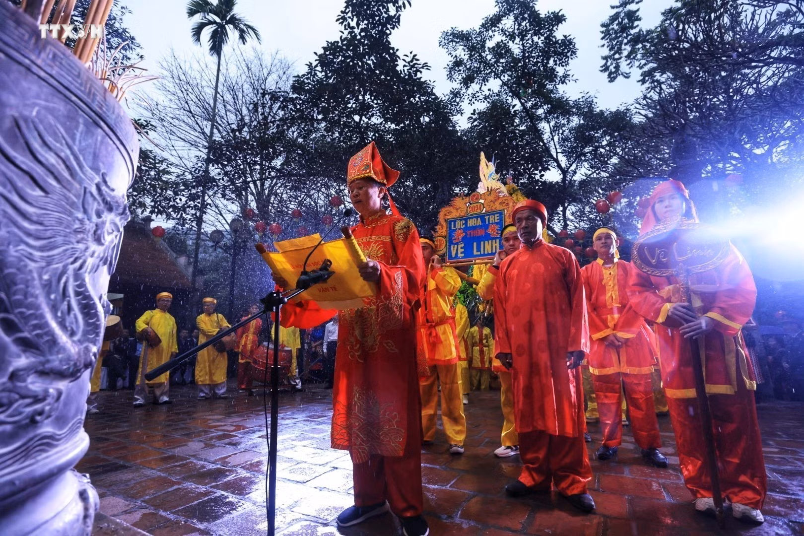 vna_potal_khai_mac_le_hoi_giong_7225757.jpeg