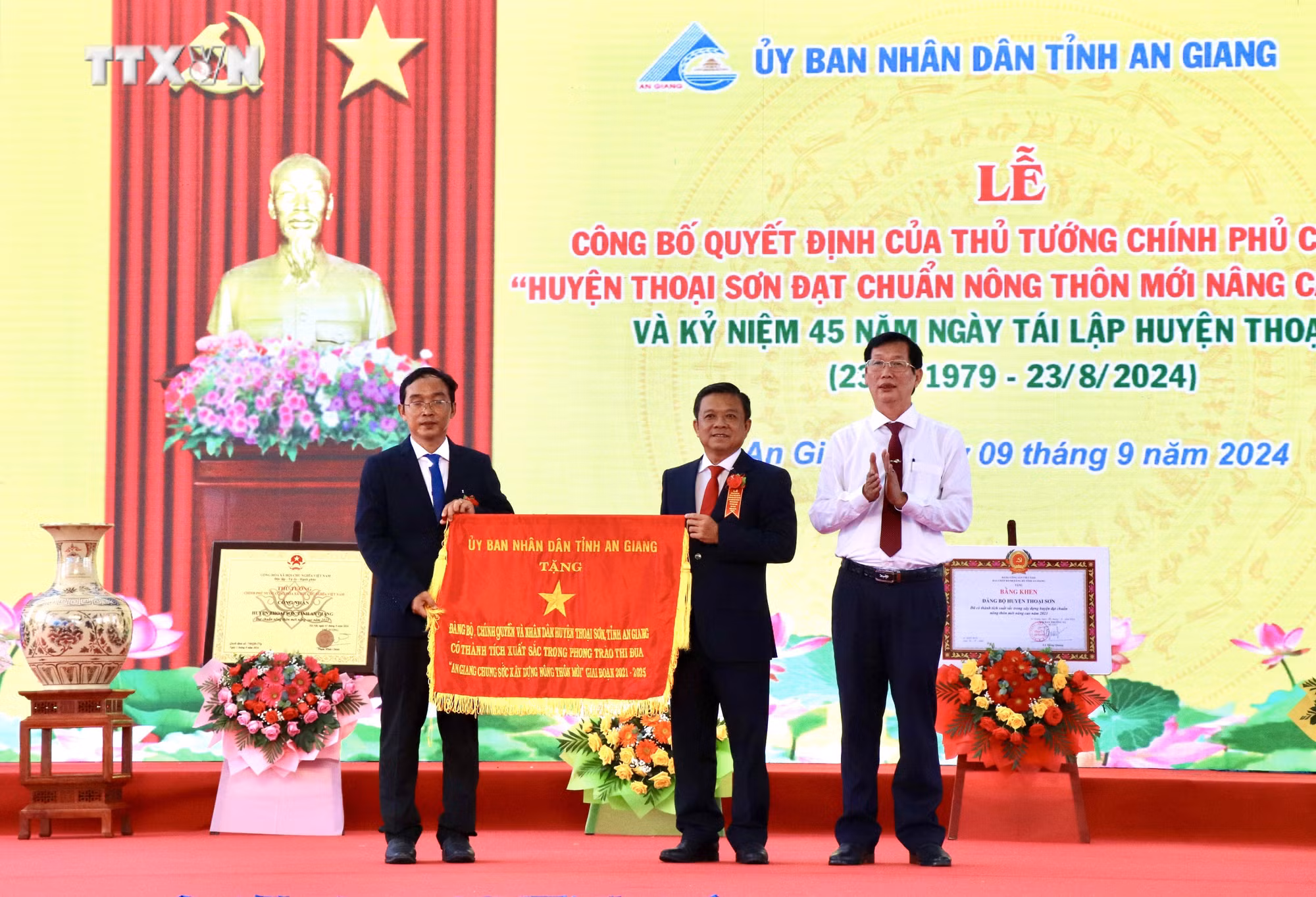 vna_potal_huyen_thoai_son_an_giang_dat_chuan_nong_thon_moi_nang_cao_7582111.jpeg