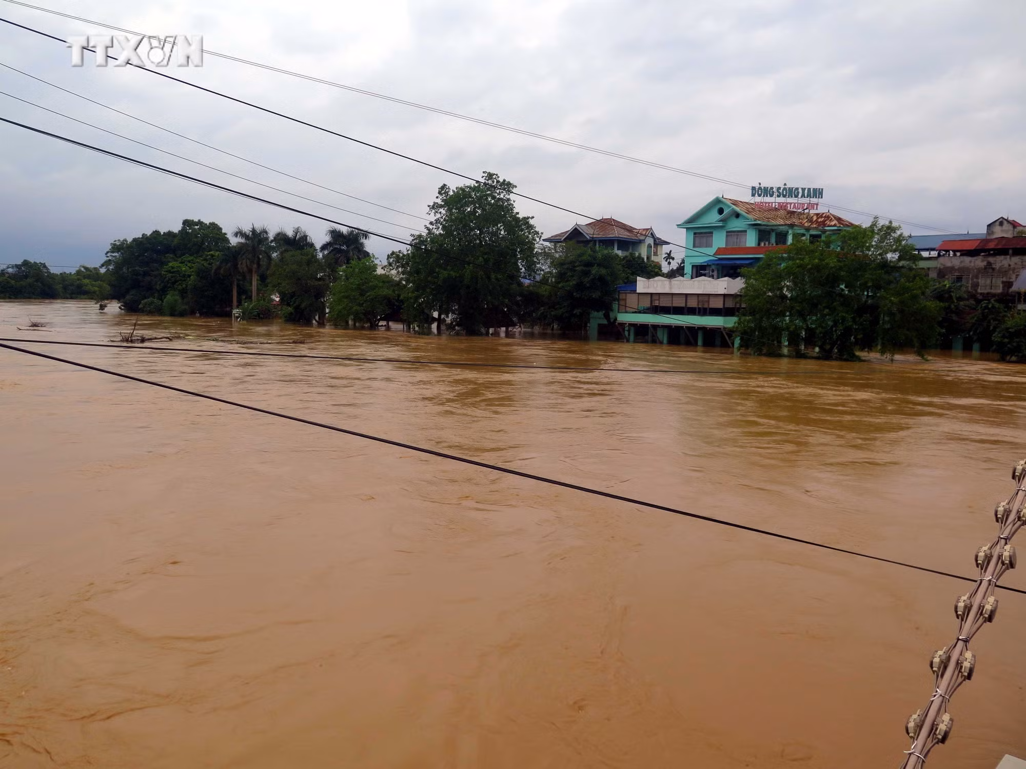 vna_potal_thai_nguyen_nuoc_lu_song_cau_dang_cao_nhieu_khu_vuc_ngap_sau__________________________________7581757.jpg
