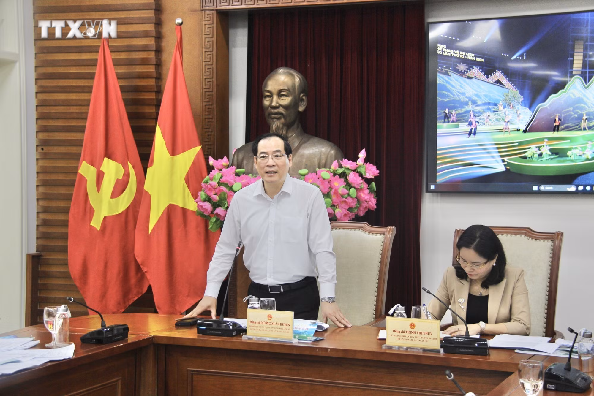 vna_potal_ngay_hoi_van_hoa_the_thao_va_du_lich_cac_dan_toc_vung_dong_bac_mang_tinh_than_se_chia_7620963.jpg