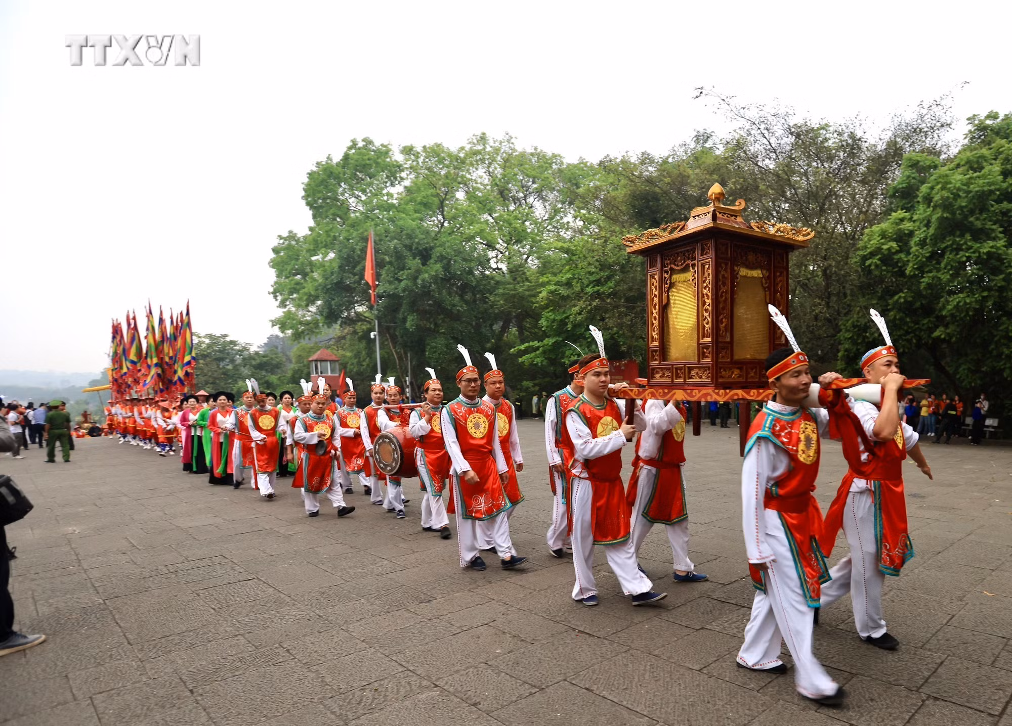 vna_potal__dang_huong_gio_to_hung_vuong_2024__7328497.jpg