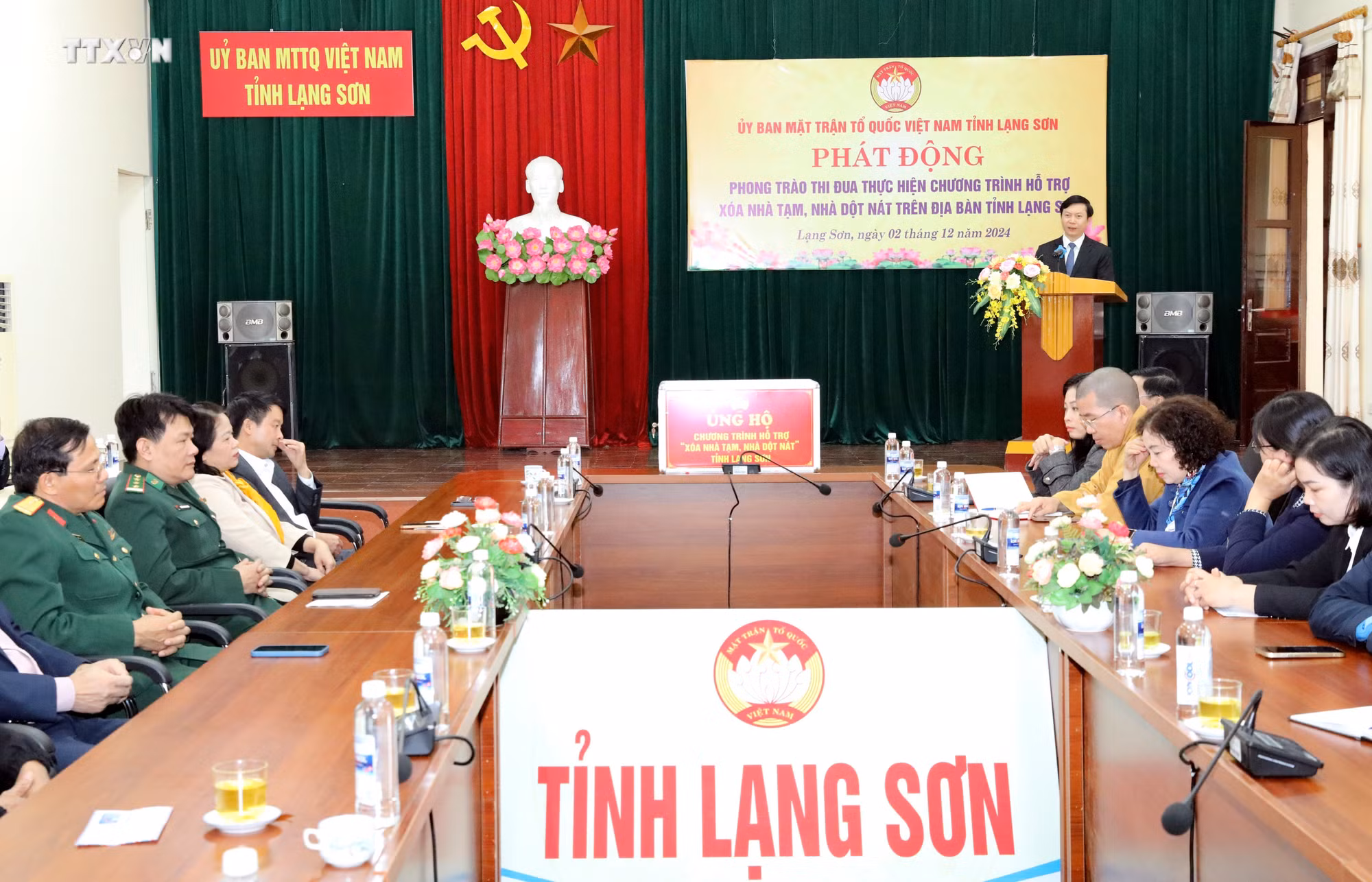 vna_potal_lang_son_phat_dong_xoa_nha_tam_nha_dot_nat_7734274.jpg