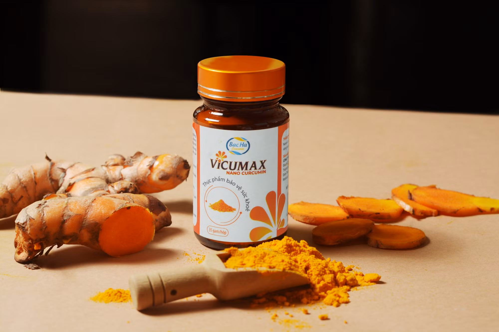 Vicumax.jpg