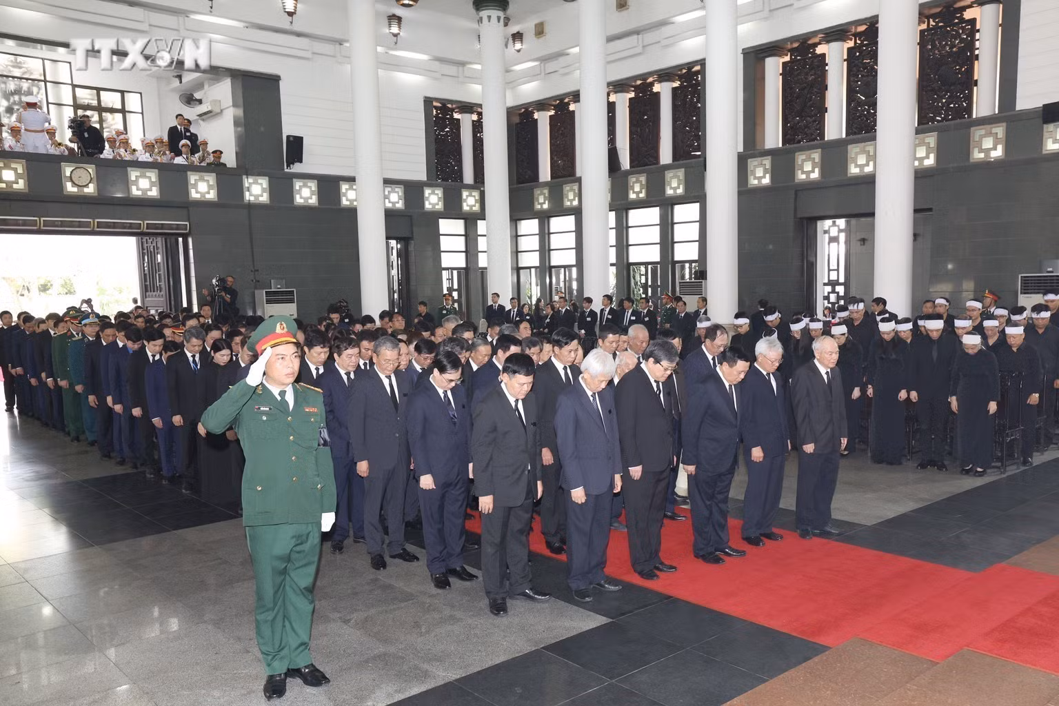 vna_potal_doan_hoi_dong_ly_luan_trung_uong_hoc_vien_ctqg_ho_chi_minh_vieng_tong_bi_thu_nguyen_phu_trong_7500745.jpg