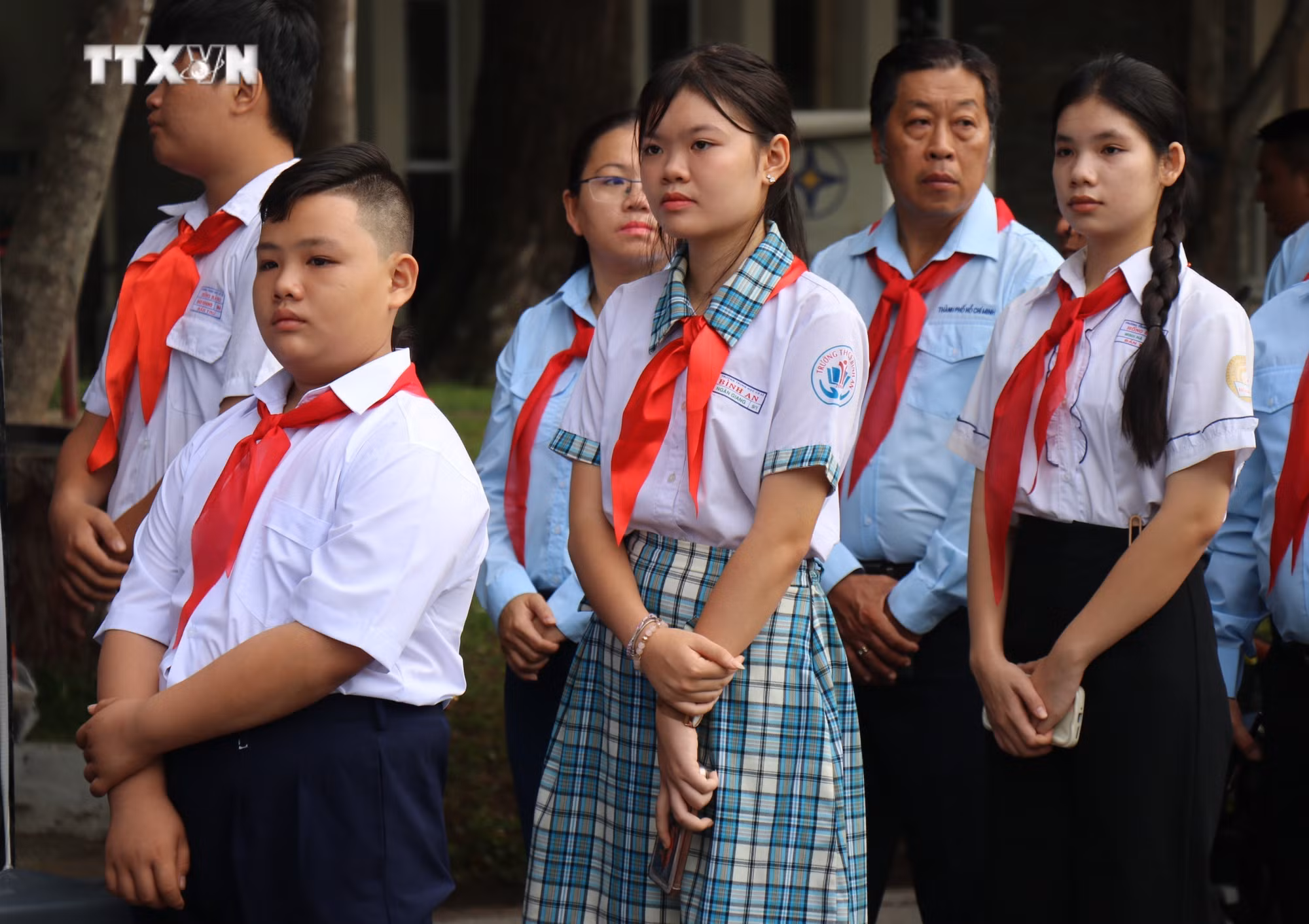 vna_potal_quoc_tang_tong_bi_thu_nguyen_phu_trong_le_vieng_tai_thanh_pho_ho_chi_minh_7500389.jpg