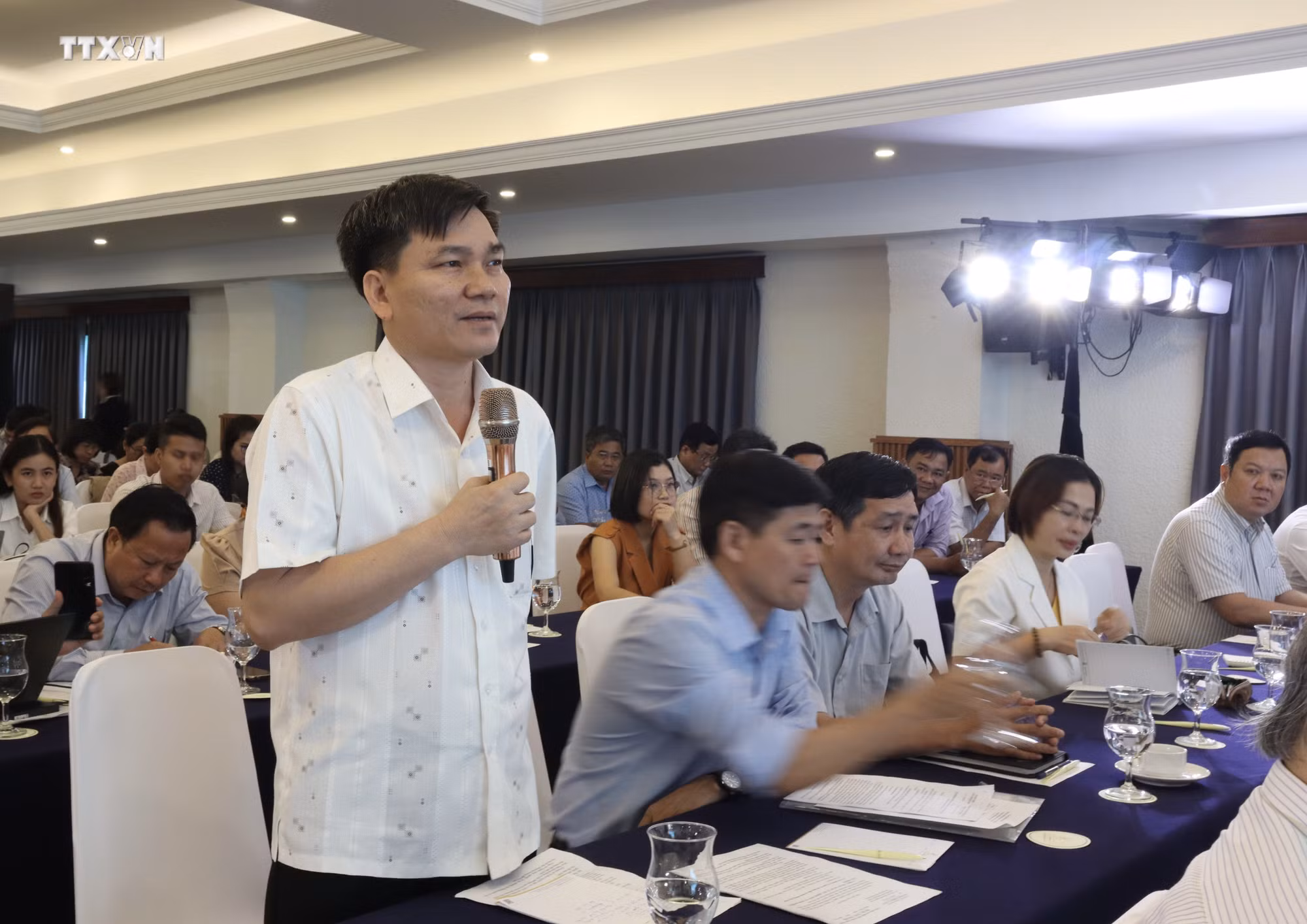 vna_potal_hoi_nghi_hien_trang_va_dinh_huong_quan_ly_suc_khoe_dat_huong_toi_san_xuat_trong_trot_ben_vung_7430988.jpg