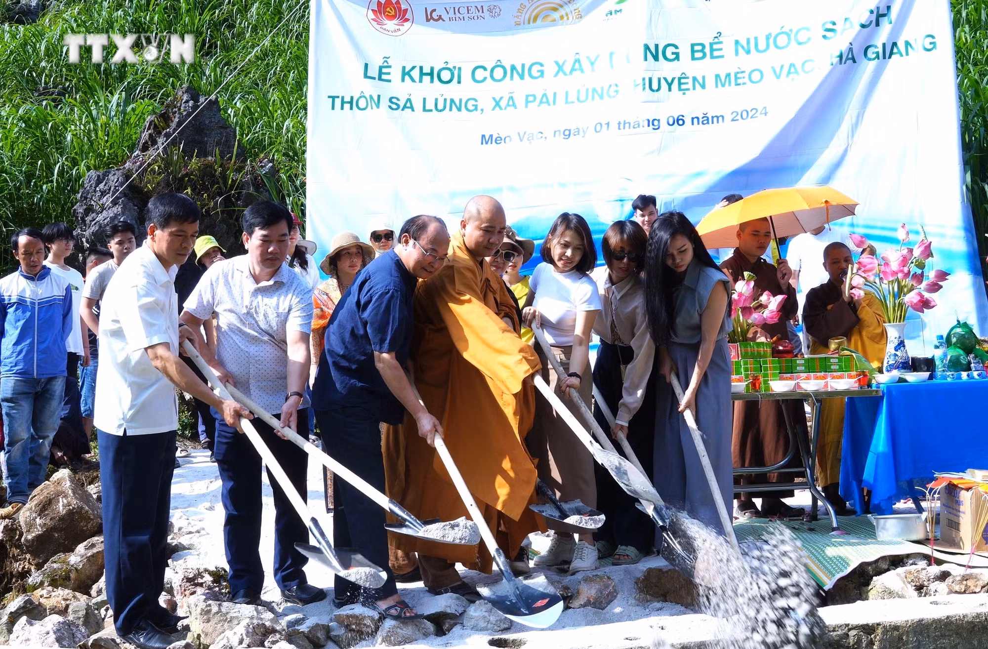 vna_potal_xay_dung_be_nuoc_sach_phuc_vu_ba_con_vung_cao_ha_giang_7407647.jpg