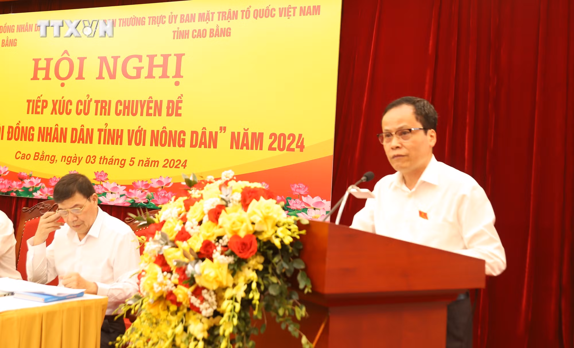 vna_potal_thuong_truc_hdnd_tinh_cao_bang_tiep_xuc_cu_tri_7356659.jpeg