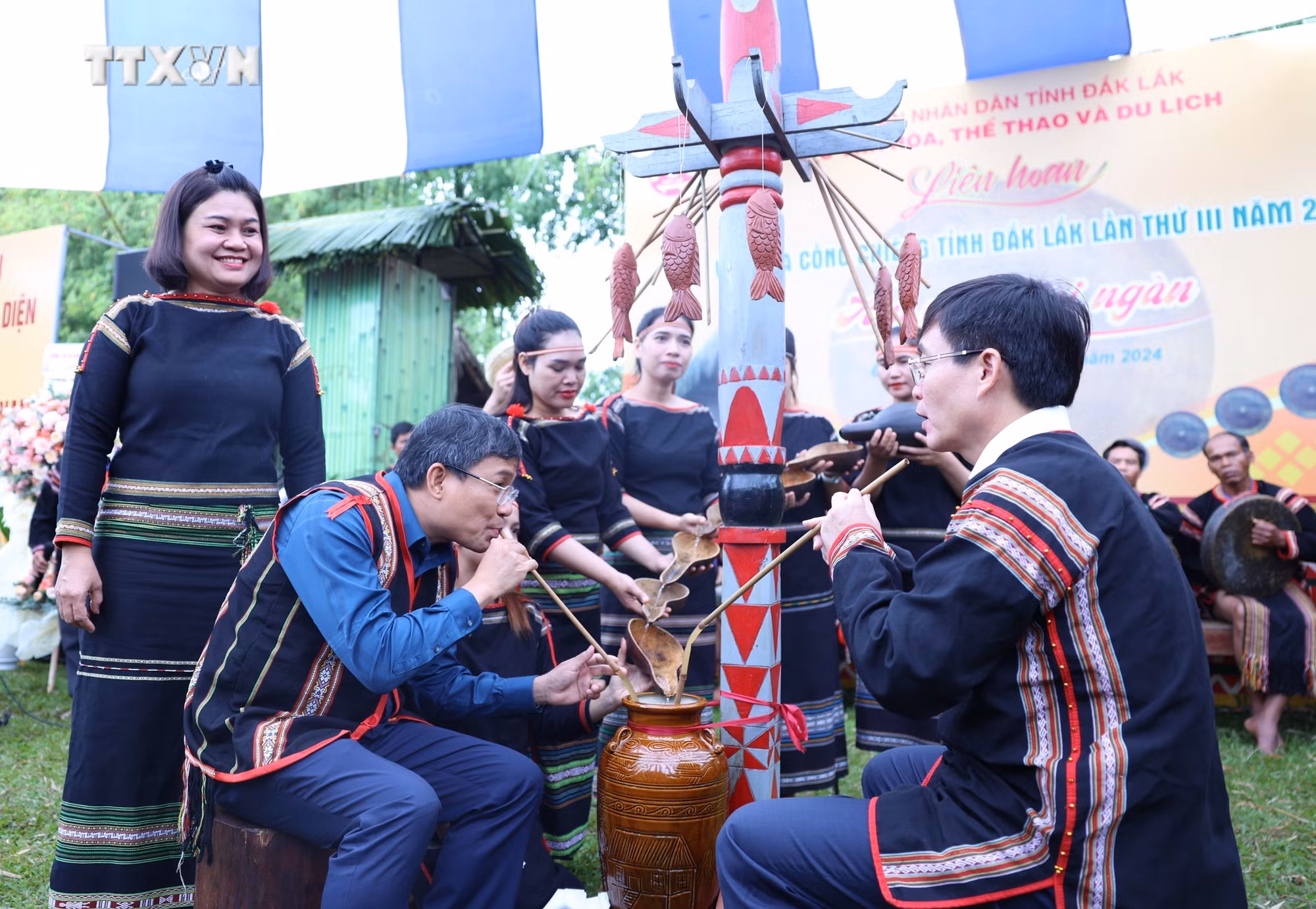 vna_potal_khai_mac_lien_hoan_van_hoa_cong_chieng_tinh_dak_lak_nam_2024_7567269.jpg