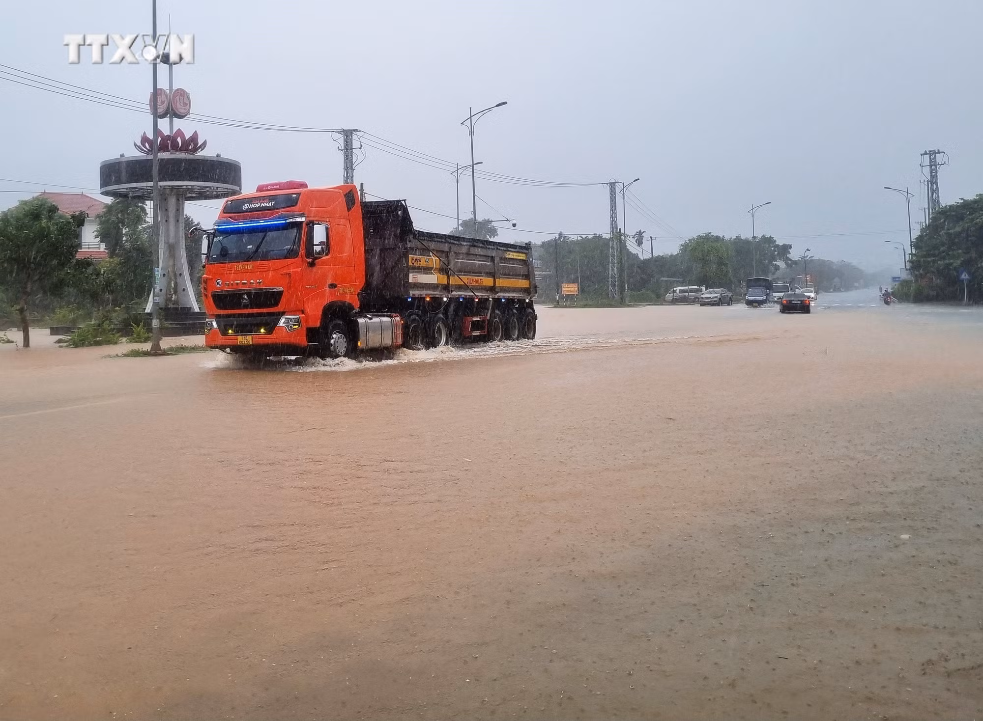 vna_potal_quang_tri_mua_lon_gay_ngap_cuc_bo_o_mot_so_noi_7673105.jpg