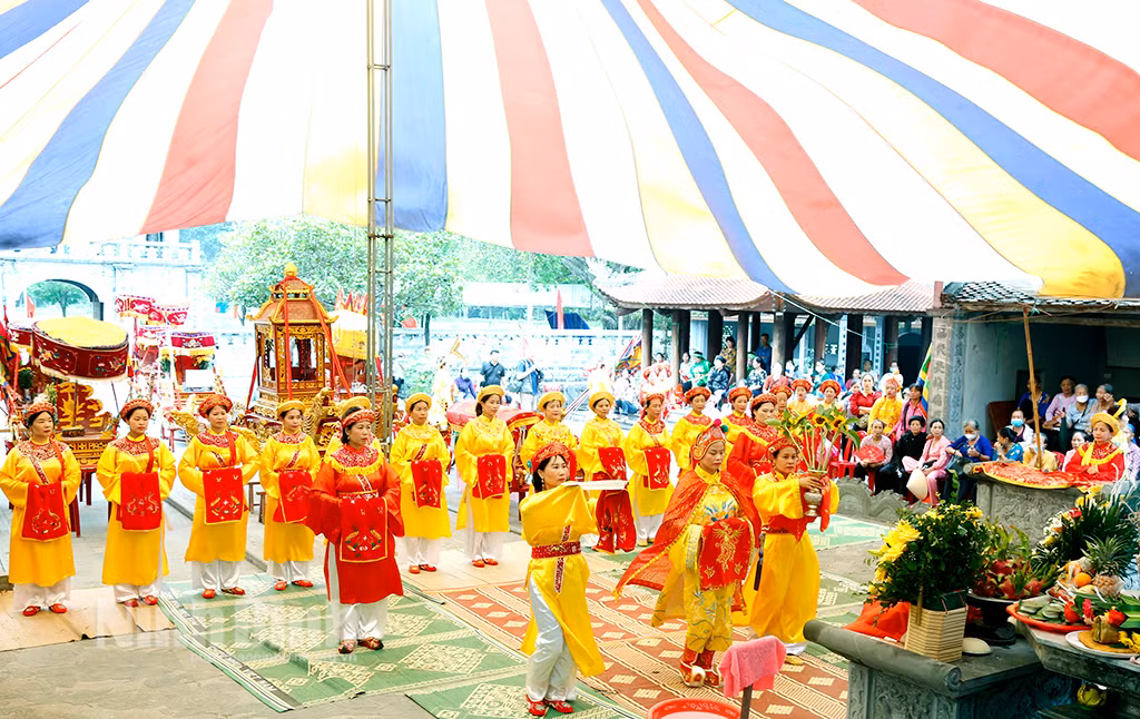 le-hoi-den-thai-vi-nam-2023.jpg