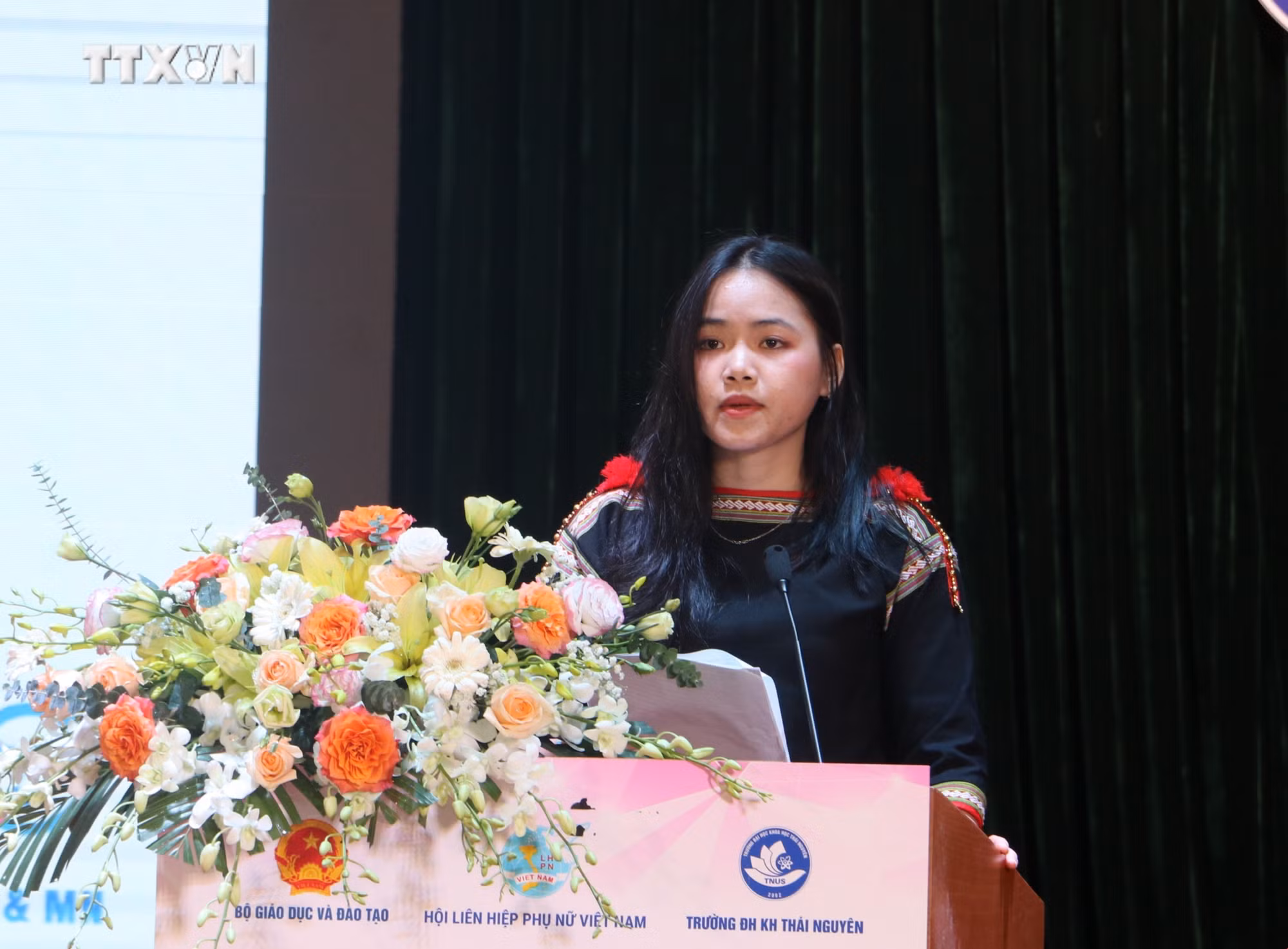 vna_potal_thanh_nien_dan_toc_thieu_so_tien_phong_thay_doi_dinh_kien_gioi_vi_khat_vong_phat_trien_170152754_7616287.jpg
