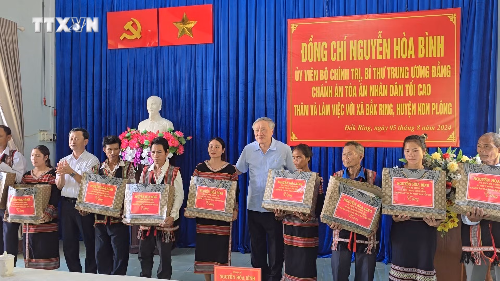 vna_potal_chanh_an_toa_an_nhan_dan_toi_cao_tham_nguoi_dan_vung_dong_dat_tinh_kon_tum_7522031.jpg