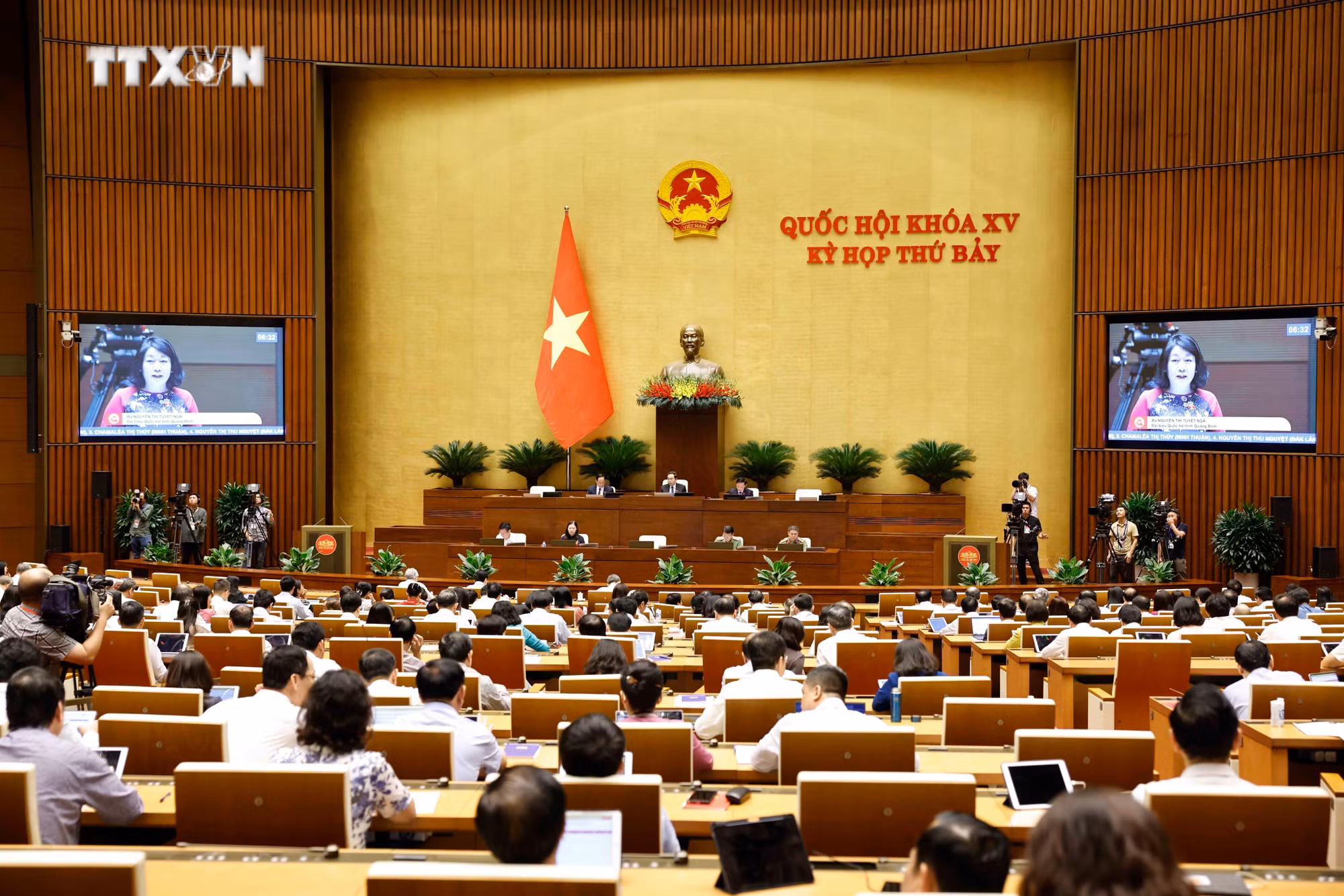 vna_potal_ky_hop_thu_7_quoc_hoi_khoa_xv_thao_luan_ve_du_an_luat_phong_chong_mua_ban_nguoi_sua_doi_7445469.jpg