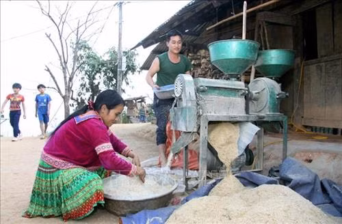Bản vùng sâu ở Lai Châu có điện lưới Quốc gia đón Tết Nguyên Đán 