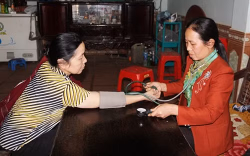 Tận tụy vì sức khỏe cộng đồng