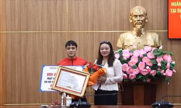 Tuyên dương vận động viên xuất sắc tại ASIAD 20 
