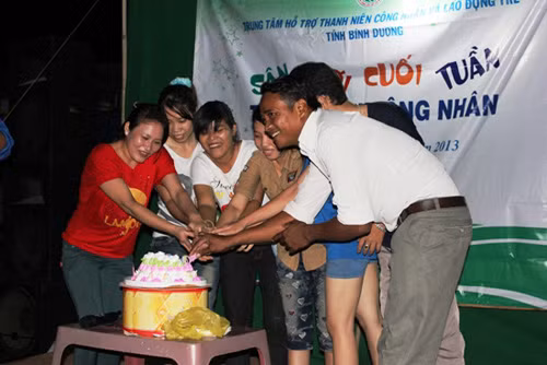 Chăm lo, hỗ trợ thanh niên công nhân ảnh 1