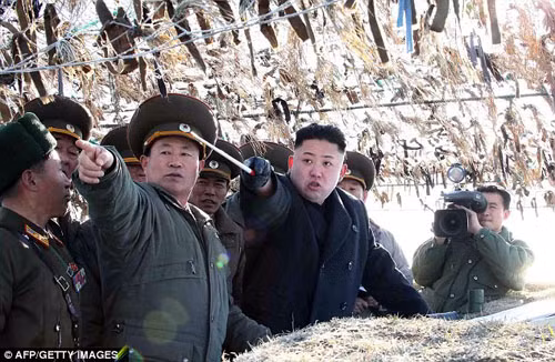 Loạt ảnh Kim Jong Un thị sát nơi tiền tuyến ảnh 3
