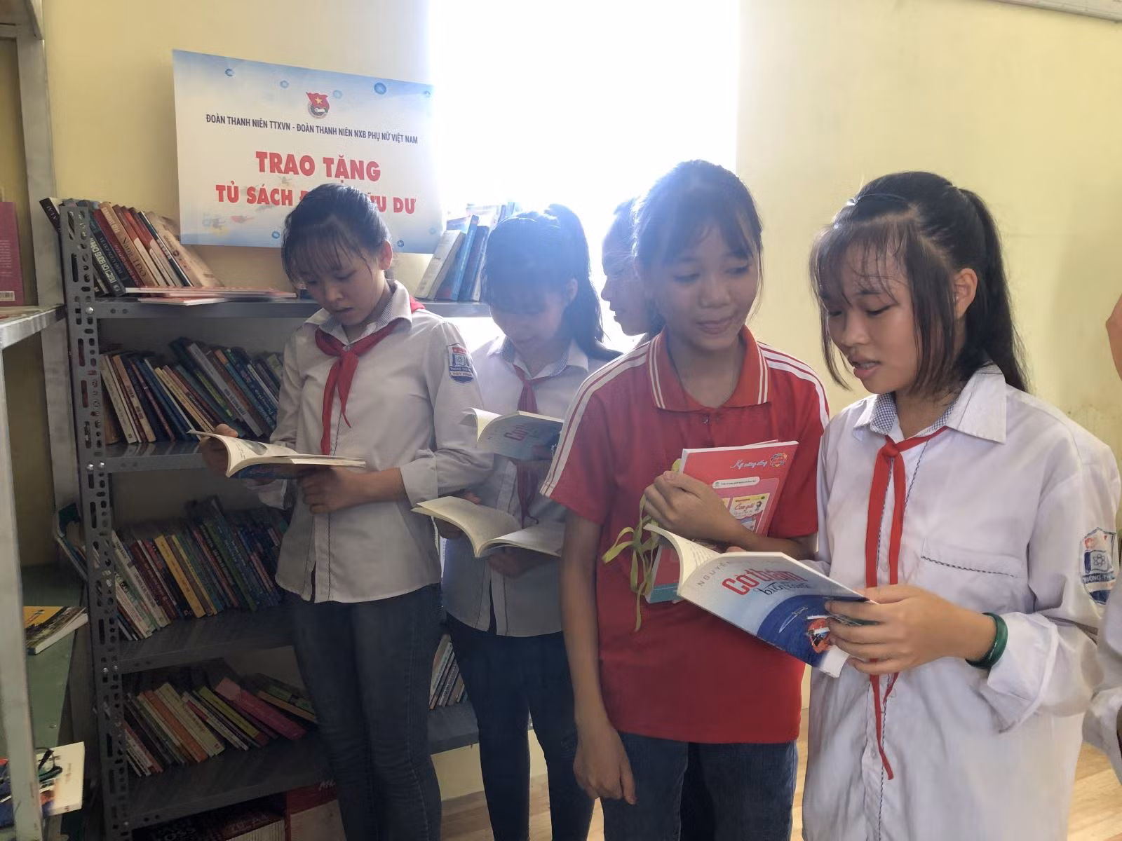 Chú thích ảnh