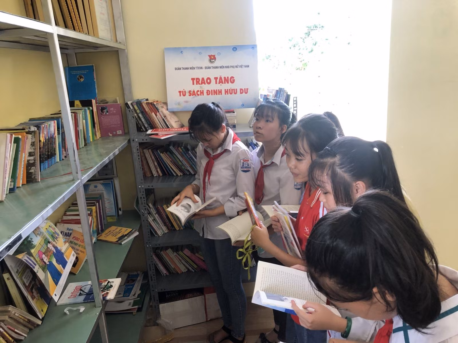 Chú thích ảnh