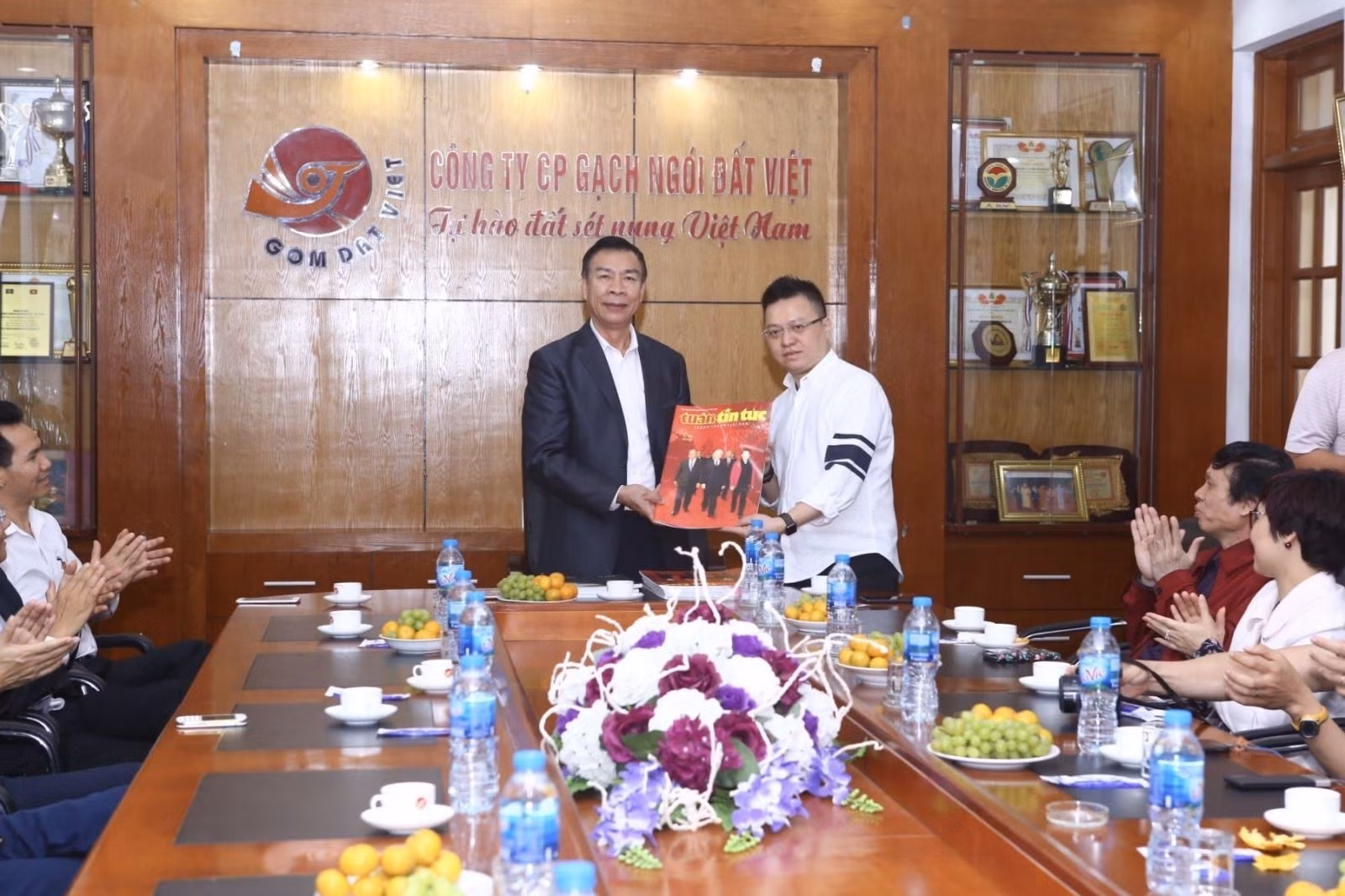 Chú thích ảnh