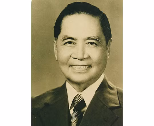 Tài năng và trí tuệ Huỳnh Tấn Phát ảnh 1