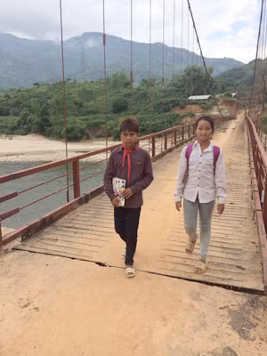 Cây cầu nối những ước mơ ảnh 2
