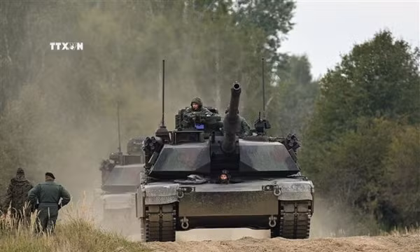 Ba Lan triển khai hơn 1000 quân đến biên giới với Belarus do lo ngại về Wagner