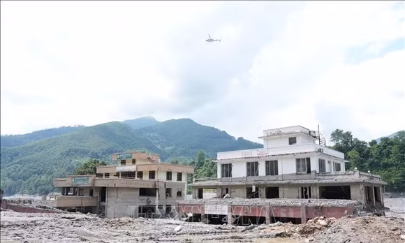 Cứu trợ lũ lụt tại Nepal là một trong những chiến dịch khó khăn nhất