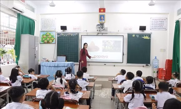 Khi học sinh lớp 1 tự tin nói tiếng Anh