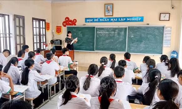 Không được cắt giảm hoạt động giáo dục tăng cường để chuyển sang hoạt động có thu tiền