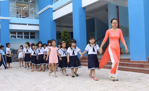 Giáo viên, học sinh hứng thú vì không phải chấm điểm ảnh 1