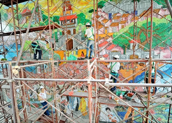 Bức tranh gốm cao nhất Việt Nam ảnh 5