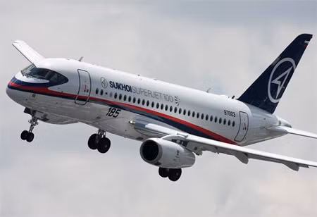 Bất chấp tai nạn, Sukhoi Superjet-100 vẫn 'đắt hàng' ảnh 1